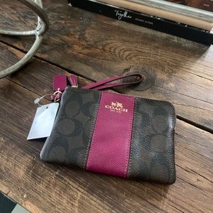 New Coach Wristlet